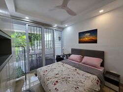 The Esparis (D18), Condominium #460525981